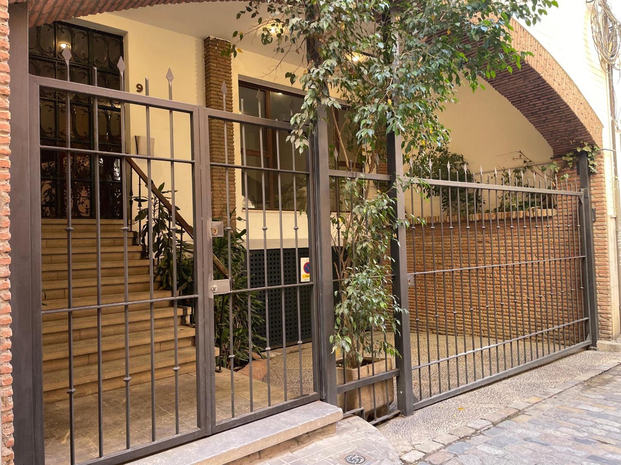 Eva Recommends Catedral Confort, Seville
